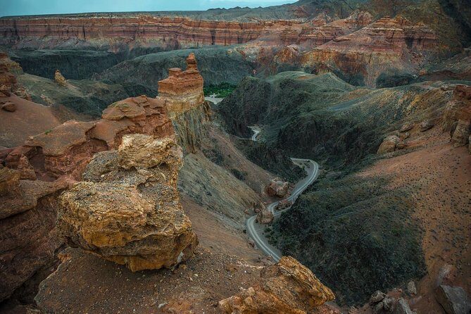 Private Day Trip to Fantastic Charyn Canyon - Key Points
