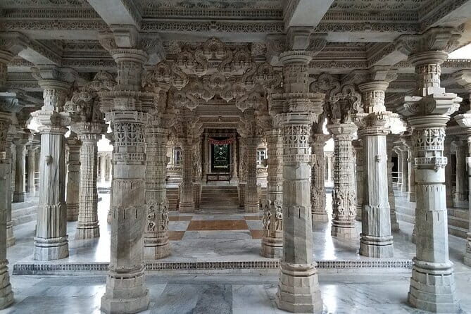 Private Day Trip to Mount Abu from Udaipur by Car - The Drive from Udaipur to Mount Abu