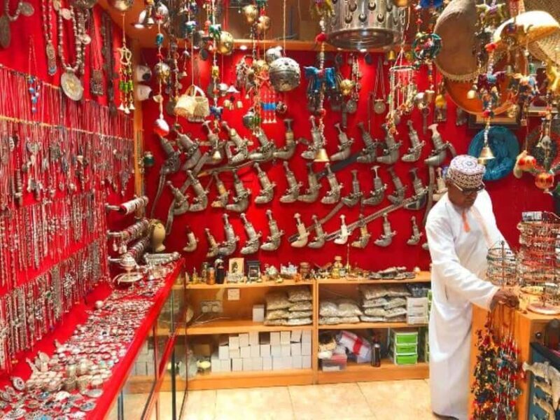Private Day Trip to Nizwa & Jabal Shams (Grand Canyon) - Practical Details and Value