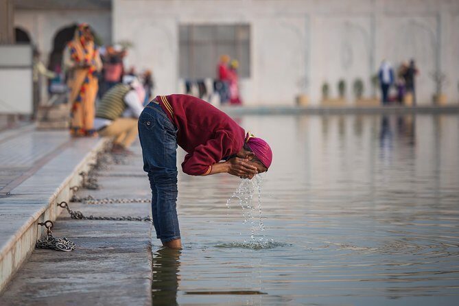 Private Delhi Temples and Spiritual Sites 6 Hours Tour - FAQ