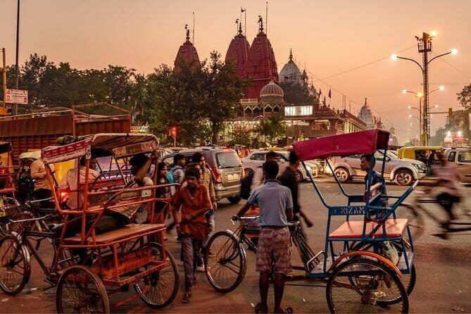 Private Delhi Tour : Monuments , Rickshaw Ride & Local Heritage - Key Points
