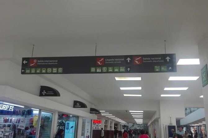 Private Departure Transfer: Hotel to Mexico City Airport - The Sum Up