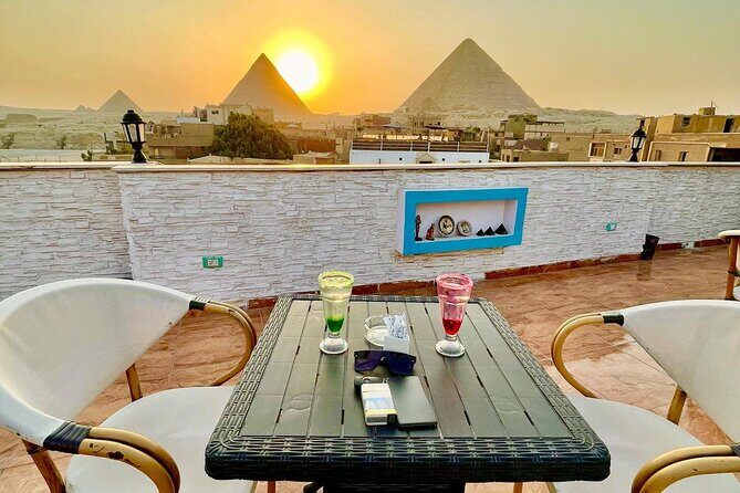 Private Dinner with Sound and Light Show in Nazlet El Samman - Who Is This Tour Best For?