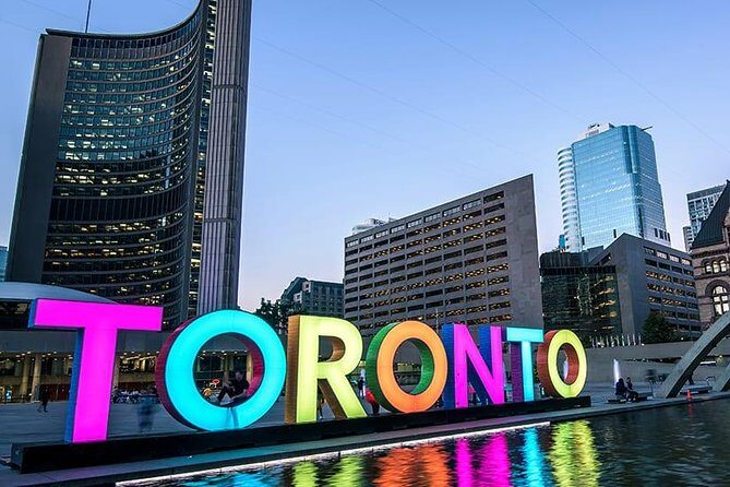 Private Downtown Toronto Walking Tour in English - An Introduction to the Tour: Why It Works