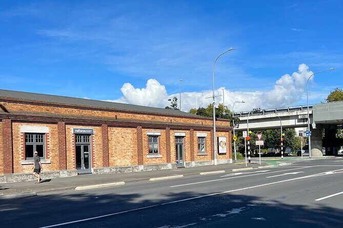 Private Driver for a Day from Auckland - Who Will Love This Experience?