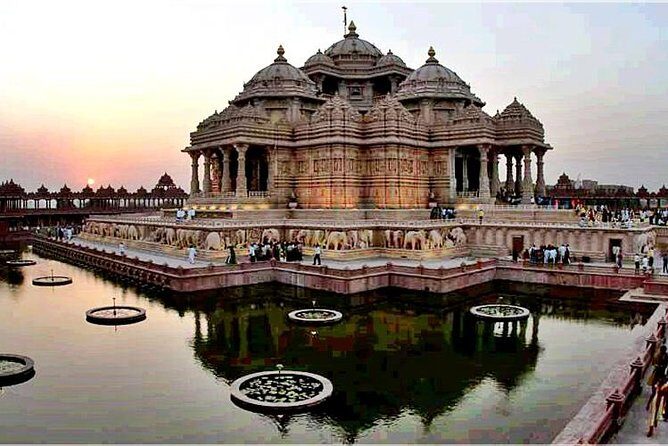 Private Evening Tour of Akshardham Temple with Musical Fountain Show - Key Points