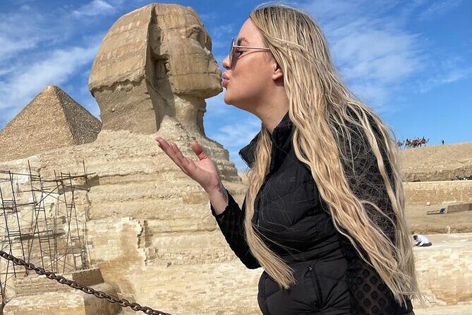 Private Excursion Giza pyramids ,sphinx, Sakkara Pyramid and Memphis Old City - Key Points