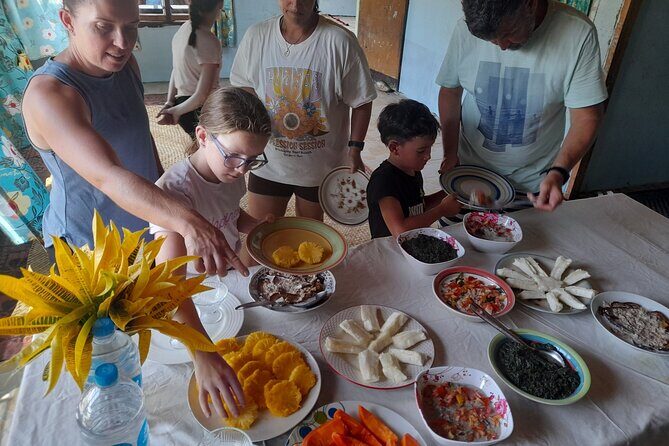 Private Experience of the Authentic Lifestyle of People In Fiji - How Transportation and Timing Matter