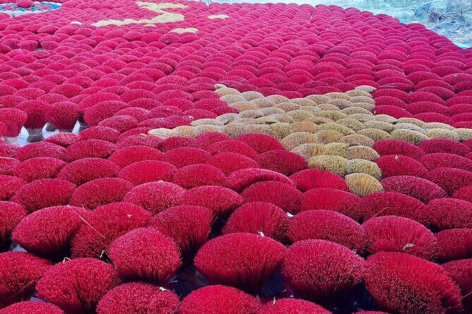 Private experience of visiting Quang Phu Cau incense village - An In-Depth Look at the Tour Experience