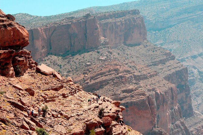Private Explore Oman Grand Canyon, Jebel Shams and Nizwa - Key Points