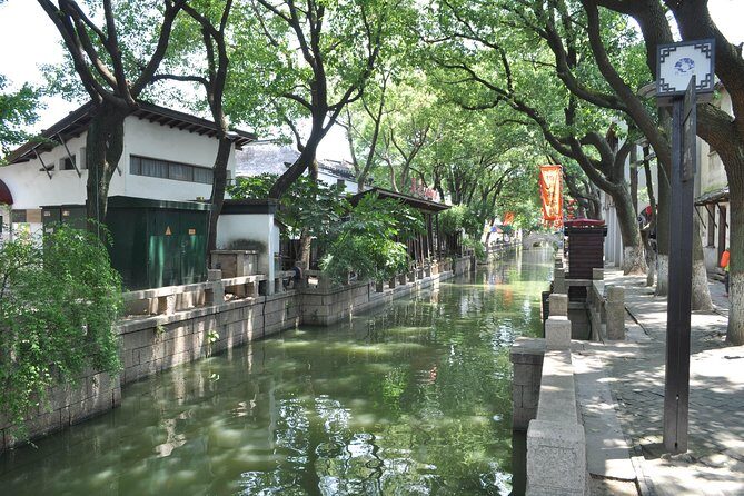 Private Flexible Suzhou City Tour with Tongli or Zhouzhuang Water Town Options - Detailed Itinerary Breakdown