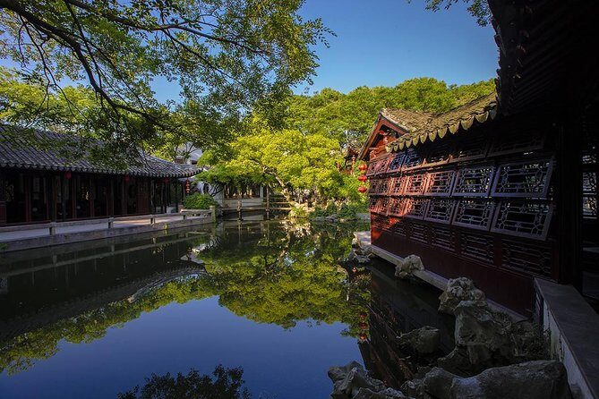 Private Flexible Suzhou City Tour with Tongli or Zhouzhuang Water Town Options - Final Verdict