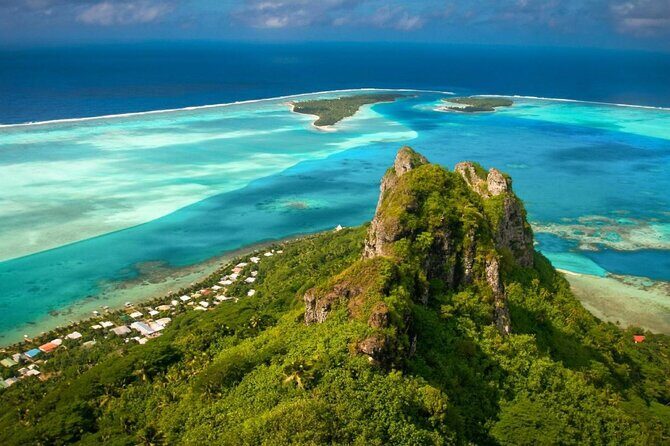 Private flight over Maupiti, the little sister of Bora-Bora - The Sum Up
