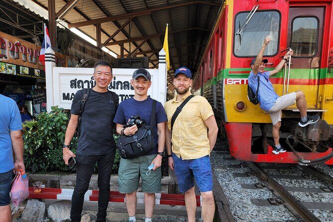 Private Floating Market and Historical Ayutthaya Sightseeing Tour - Who Should Book This Tour?
