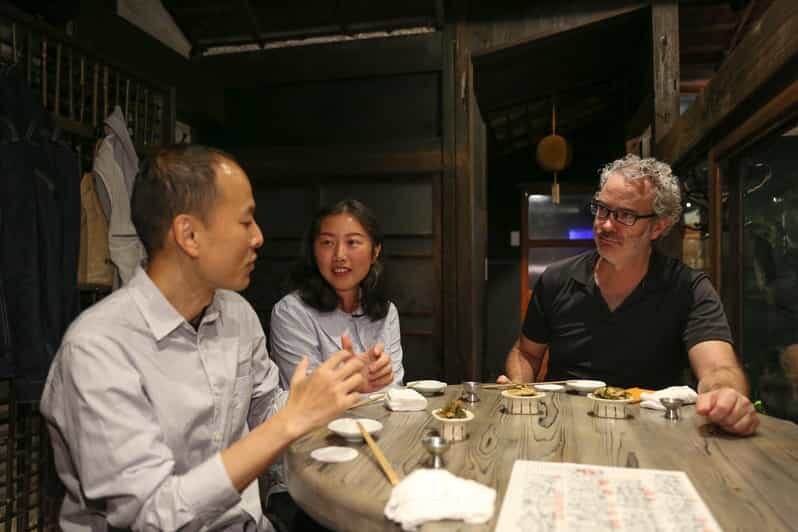 Private Food & Sake Tour in Central Kyoto w/ Sake Sommelier - Key Points