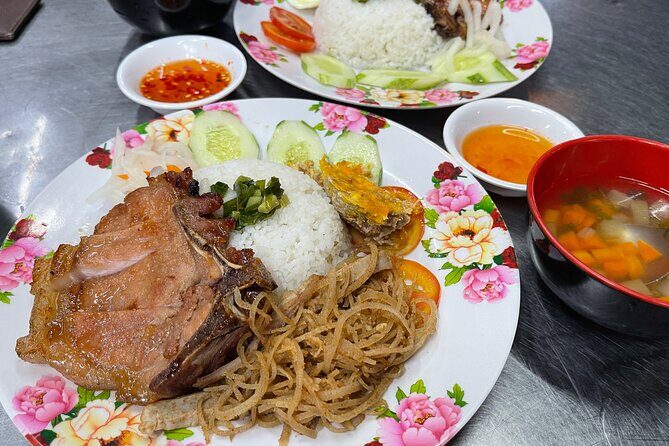 Private Food Tour In Ho Chi Minh City With Saigon Vibes - Authentic Flavors and Local Charm: A Review of the Private Food Tour in Ho Chi Minh City with Saigon Vibes