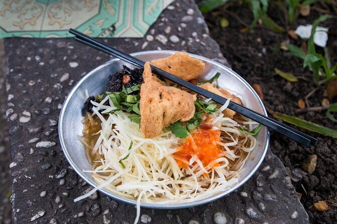 Private Food Tour In Ho Chi Minh City With Saigon Vibes - Key Points