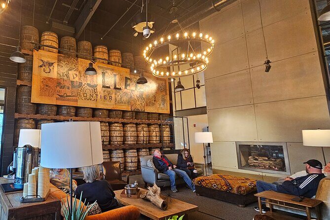 Private Frankfort Bourbon Trail Transportation - Woodford & More - Key Points