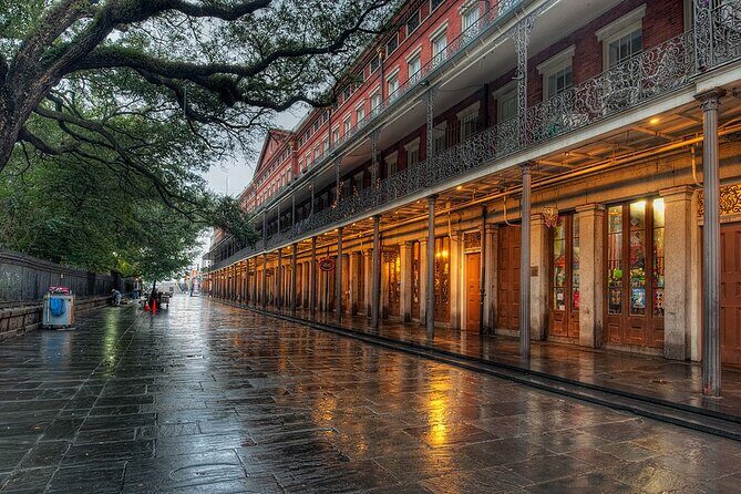 Private French Quarter Walking and City Surrounding Neighborhoods Driving Tour - Who Should Consider This Tour?