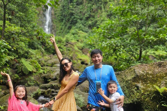 Private Fresh Water Lake, Waterfalls And Hot Springs Excursion - Why Travelers Love This Experience