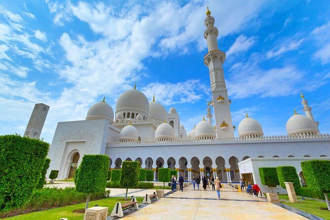 Private Full day Abu Dhabi City Tour with SZGM from Abu Dhabi - What We Like About the Experience