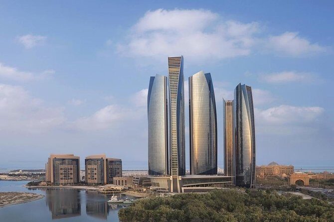 Private Full day Abu Dhabi City Tour with SZGM from Abu Dhabi - The Sum Up
