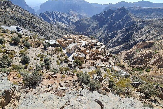 Private Full Day Birkat Al Mouz and Al Suwara Village Tour - Why You’ll Love This Tour