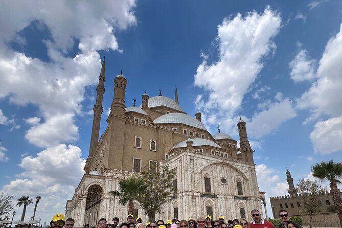 Private Full Day Egyptian Sightseeing Tour with Lunch - The Value of This Experience