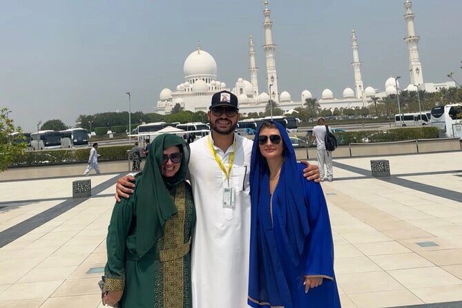 Private Full Day Guided Tour in Abu Dhabi - Louvre Abu Dhabi (30 min photo stop)
