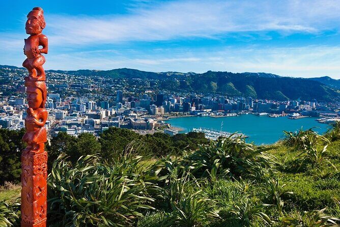 PRIVATE Full Day guided tour of Wellington including Te Papa Tour - Wellywood and Film Studios Drive-by