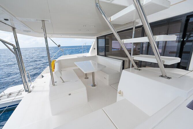 Private Full Day Luxury Catamaran Excursion - Key Points