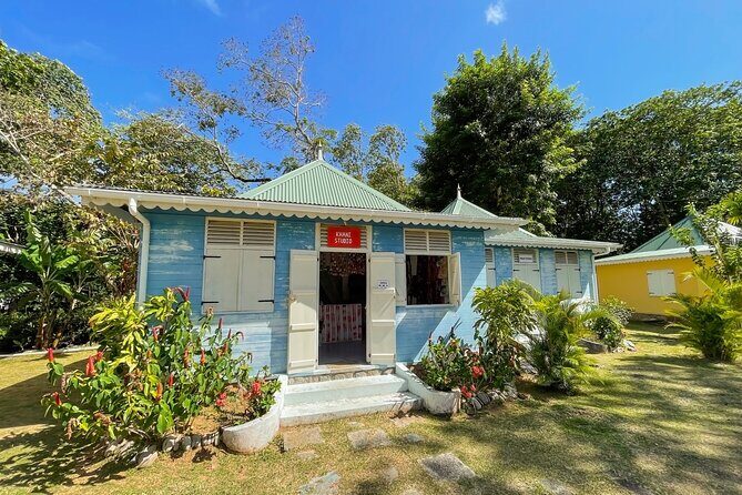 Private full day Mahe island tour 8-10 persons - Key Points: What to Expect