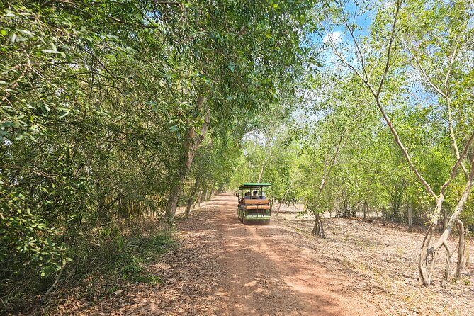 Private Full Day Mekong Delta Tour to Dong Thap Muoi Wetlands - Things to Keep in Mind