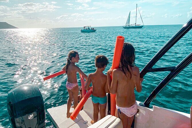 Private Full-Day Speed Boat Tour of St. Martin with Luxury Lunch - Afternoon Relaxation: Happy Bay Beach and Friars Bay