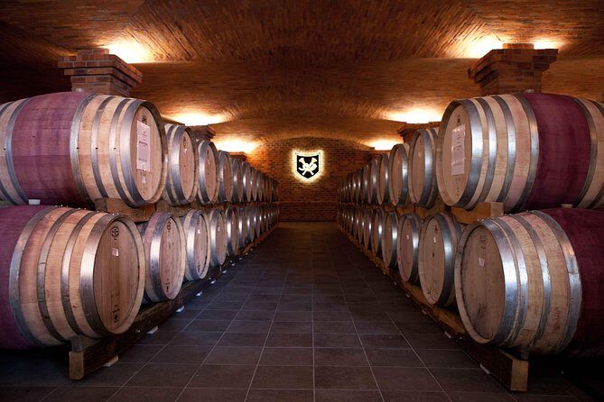 Private Full Day Stellenbosch Wine Tour with Pick Up and Drop Off - The Itinerary: What to Expect