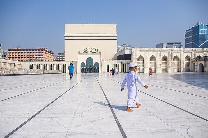 Private Full Day Tour in Dhaka City - Hoseni Dalan Mosque and Lalbagh: Spiritual and Historic Sites
