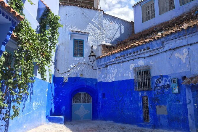 Private full day trip to chefchaouen from Casablanca with lunch - Who Is This Tour For?