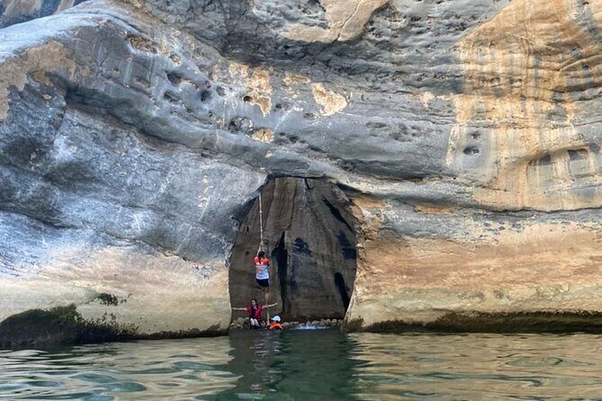 Private Full Day Wadi Dham Tour - FAQ
