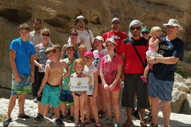 Private Full-Day Wadi Shab and Bimmah Sinkhole Tour - What’s Included and What to Keep in Mind