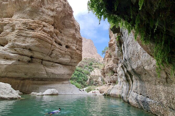 Private Full-Day Wadi Tiwi and Bimmah Sinkhole Tour from Muscat - The Itinerary: Deep Dive