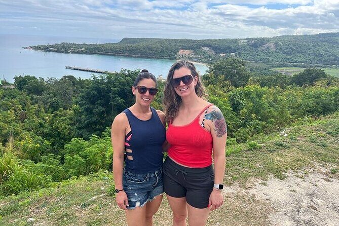 Private fun fill tour from Montego Bay to dunns river & blue hole - What’s Included and What’s Not