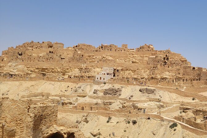 Private getaway in the desert like no other - Discovering Tunisias Desert and Cultural Treasures