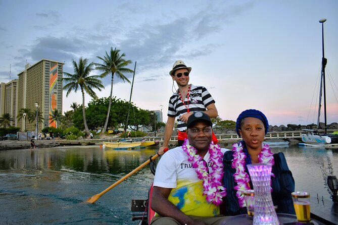Private Gondola Cruise in Waikiki with Drinks and Pastry - An Adventurous Spin on Waikiki Waterways