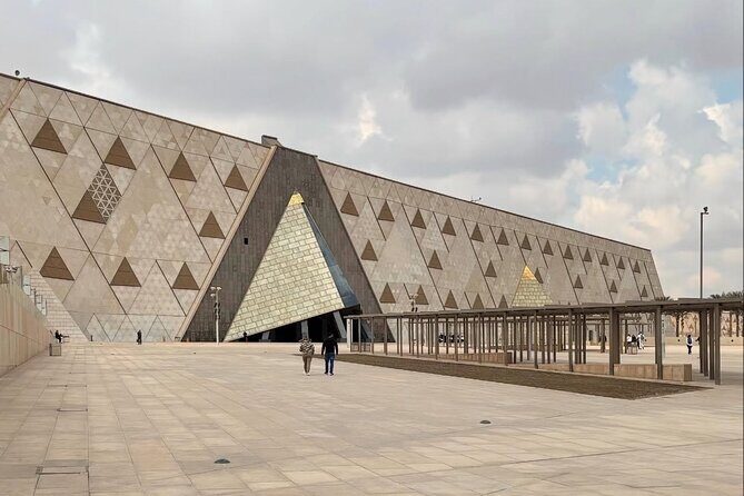 Private Grand Egyptian Museum and Pyramids Tour - Key Points