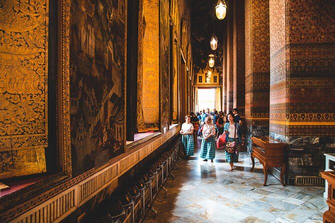 Private Grand Palace and Temple of Emerald Buddha & All Bangkok Highlights - Exploring Chinatown: The City’s Buzzing Heart