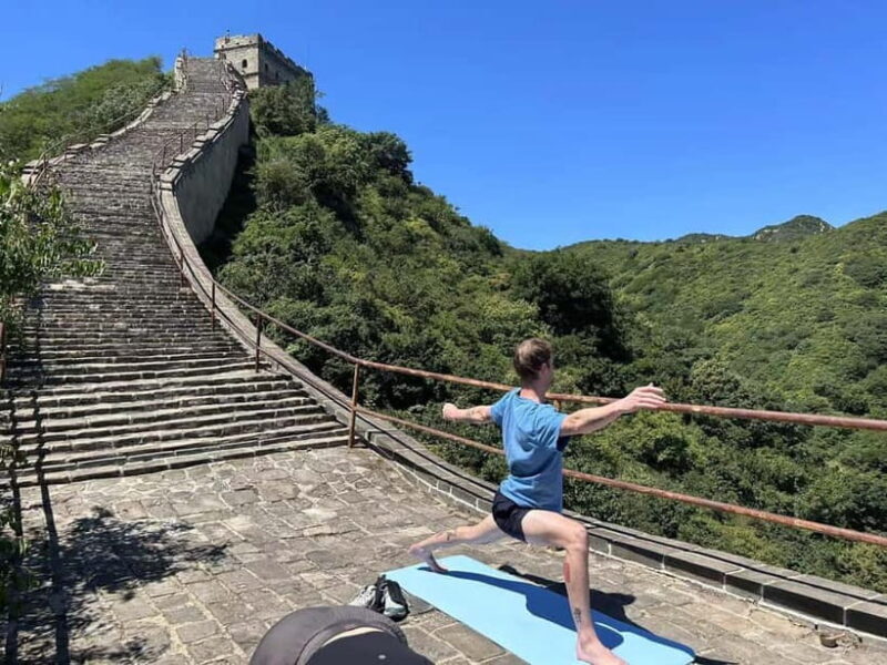 Private Great Wall Morning Yoga & Authentic Peking Duck - Starting with the Great Wall: Dawn’s Serenity and Stunning Views