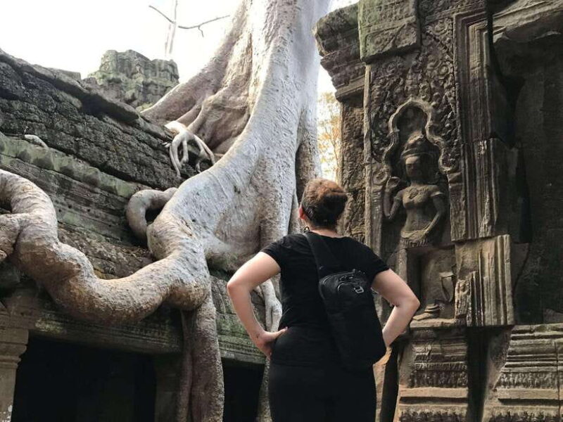 Private Guide: 1-Day Tour to Angkor Wat - Key Points
