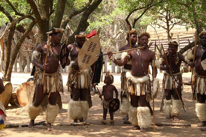 Private Guided Cultural Day Tour of Zulu Village & PheZulu Safari Park - The Itinerary in Detail
