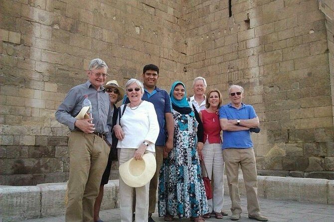 Private Guided Day Tour: Giza Pyramids, Egyptian Museum and Nile Dinner Cruise - Key Points