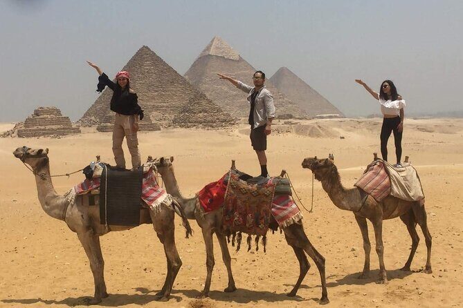 Private Guided Day Tour: Giza Pyramids, Egyptian Museum and Nile Dinner Cruise - Authenticity and Experience